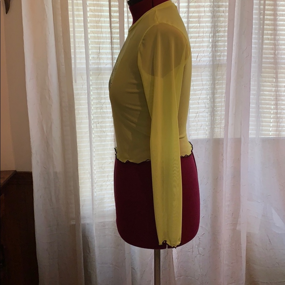 Mesh Top - Picture 2 of 5